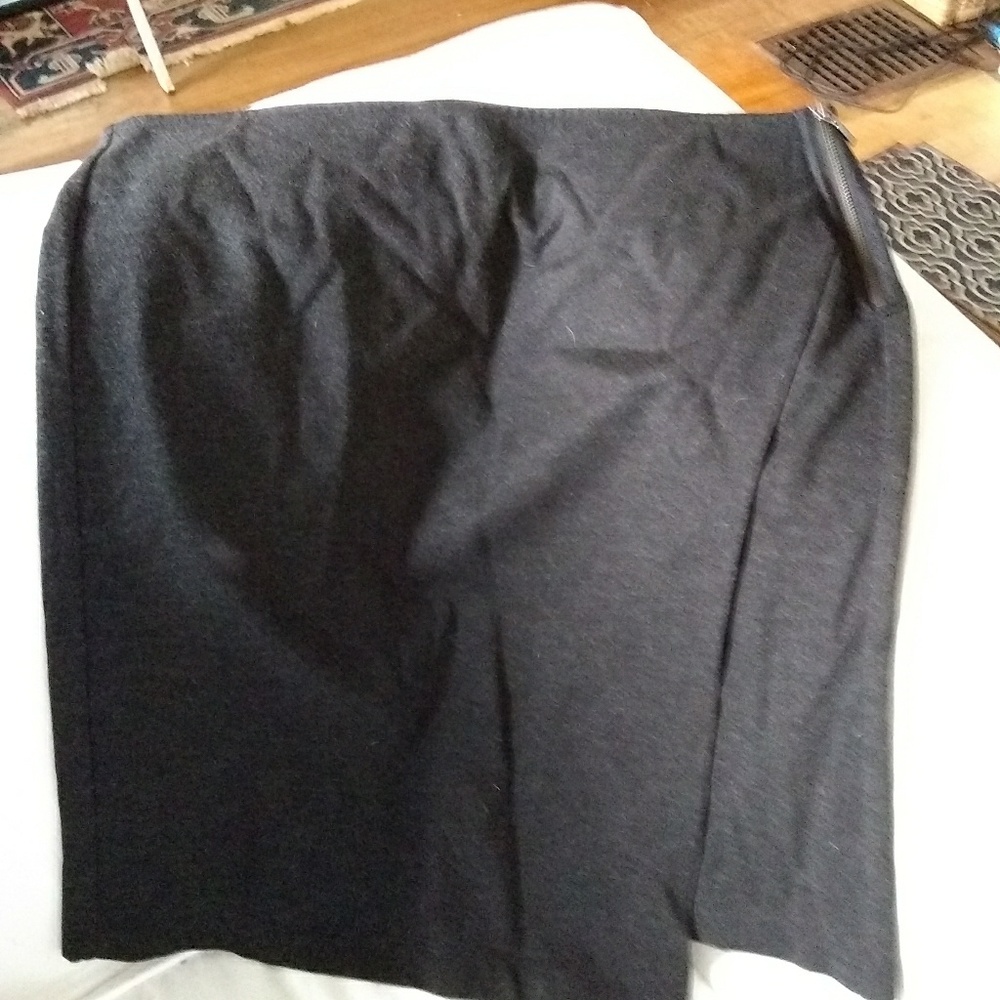 Cabi skirt